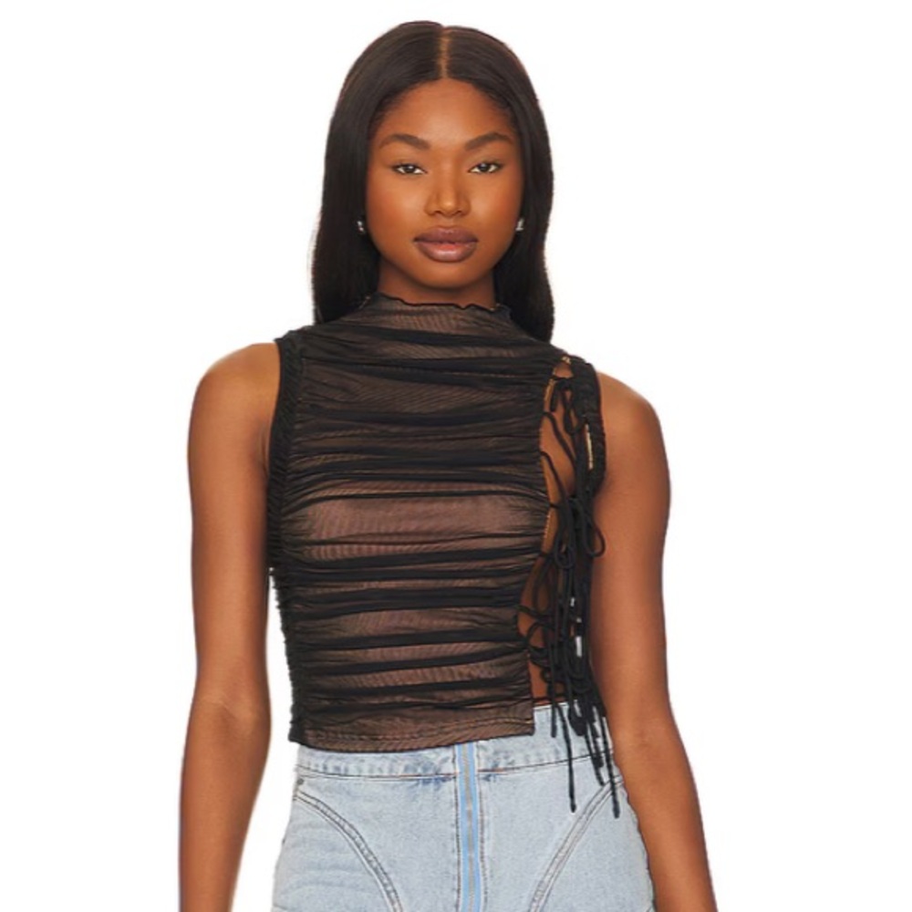 SUPERDOWN Ruched Top